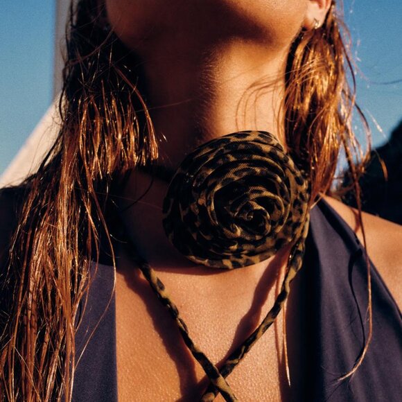 NWT ZARA ANIMAL PRINT FLORAL COLLAR TAUPE BROWN - Picture 2 of 3